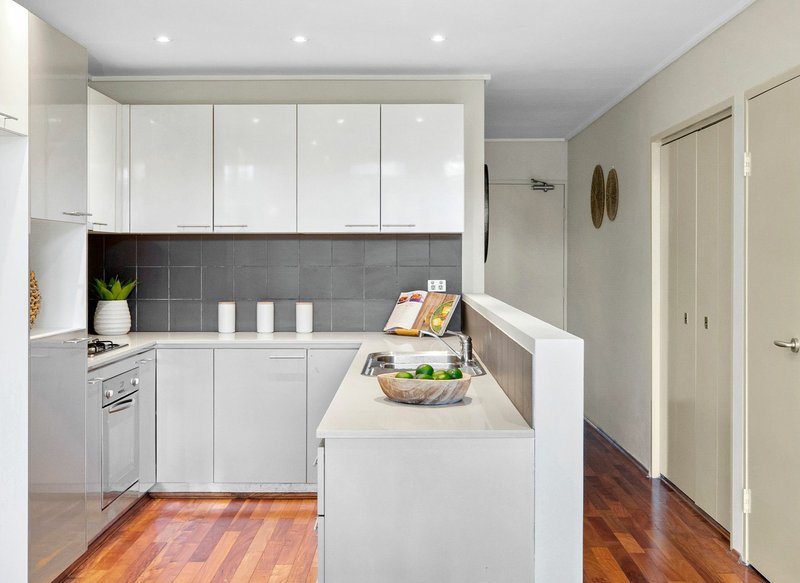 Photo - 14/12-14 Fisher Road, Dee Why NSW 2099 - Image 6