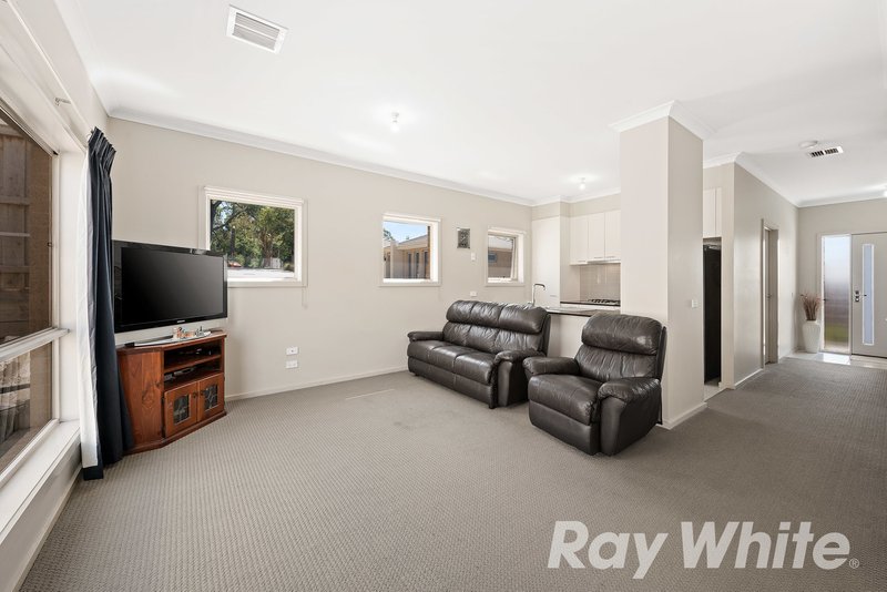 Photo - 14/12 Irvine Street, Mitcham VIC 3132 - Image 4