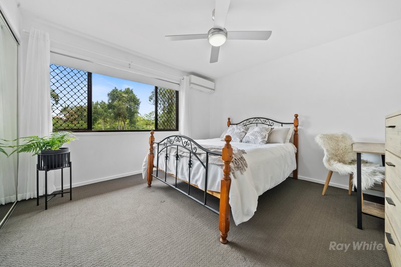 Photo - 14/123-125 Barbaralla Drive, Springwood QLD 4127 - Image 11