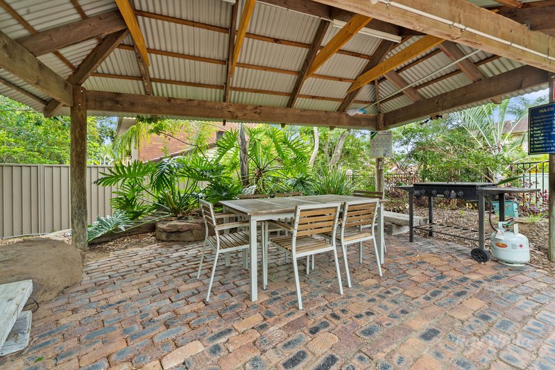 Photo - 14/123-125 Barbaralla Drive, Springwood QLD 4127 - Image 15