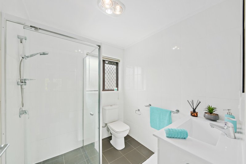 Photo - 14/123-125 Barbaralla Drive, Springwood QLD 4127 - Image 6