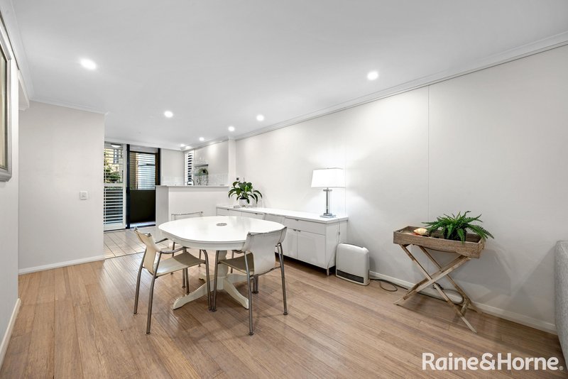Photo - 14/127 Point Street, Pyrmont NSW 2009 - Image 2