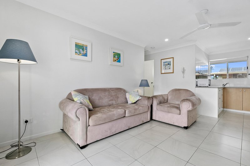 Photo - 14/13-15 Ann Street, Torquay QLD 4655 - Image 6