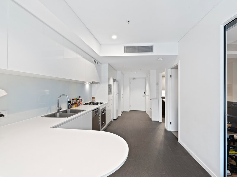 Photo - 1413/222 Margaret Street, Brisbane City QLD 4000 - Image 5