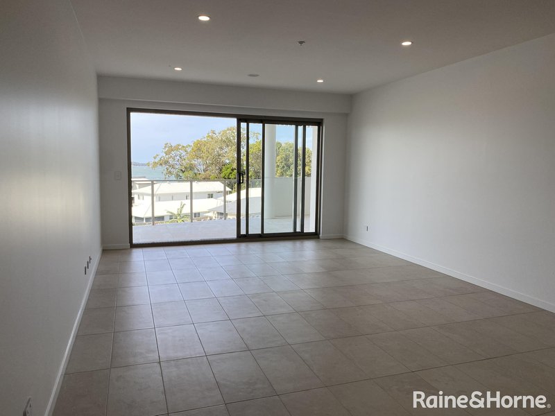 Photo - 14/136 Broadwater Terrace, Redland Bay QLD 4165 - Image 4