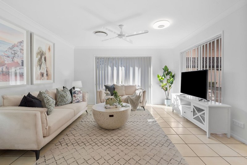 Photo - 14/139 Pinelands Road, Sunnybank Hills QLD 4109 - Image 2