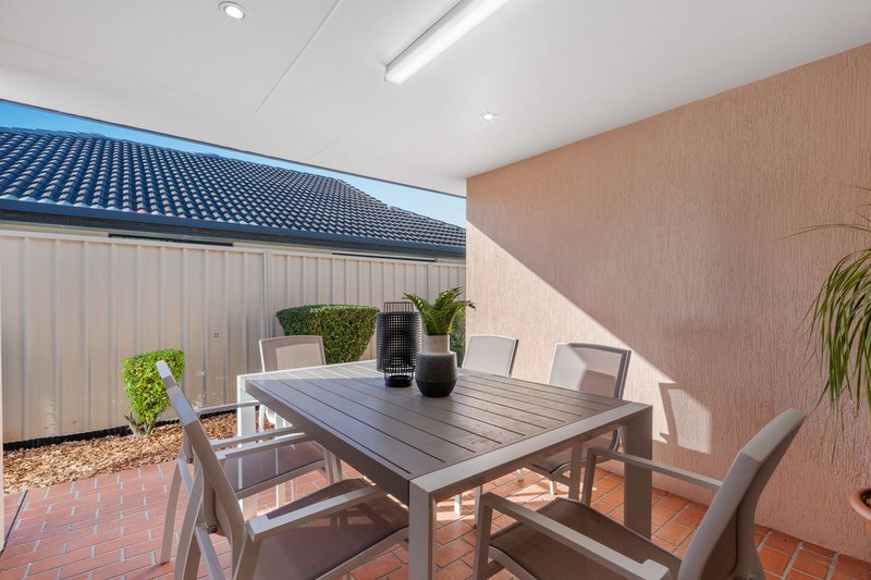 Photo - 14/139 Pinelands Road, Sunnybank Hills QLD 4109 - Image 12