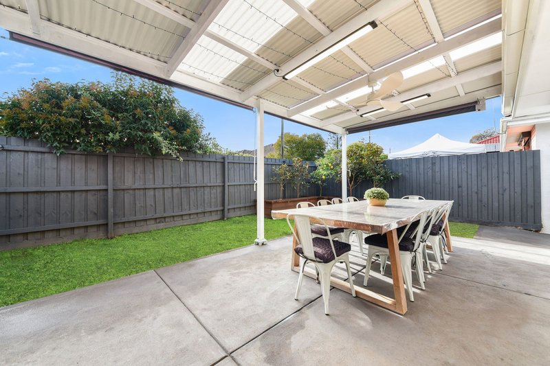 Photo - 14/14-16 Callander Road, Noble Park VIC 3174 - Image 15