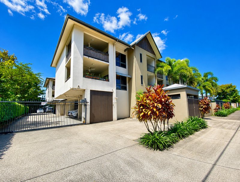 Photo - 14/14-16 Macilwraith Street, Manoora QLD 4870 - Image 2