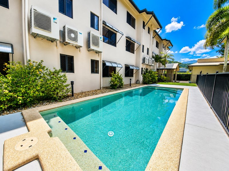 Photo - 14/14-16 Macilwraith Street, Manoora QLD 4870 - Image 11