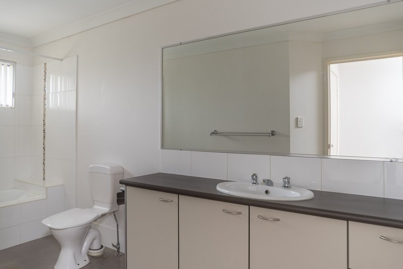 Photo - 14/14 Fleet Street, Browns Plains QLD 4118 - Image 9