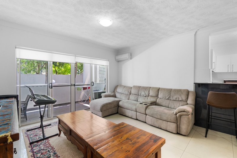 Photo - 14/14 Le Grand Street, Macgregor QLD 4109 - Image 4