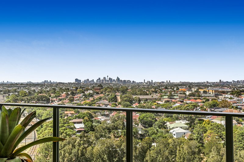 Photo - 1414/20 Chisholm Street, Wolli Creek NSW 2205 - Image 11