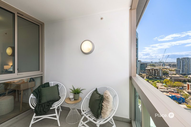 Photo - 1414/8 Church Street, Fortitude Valley QLD 4006 - Image 5