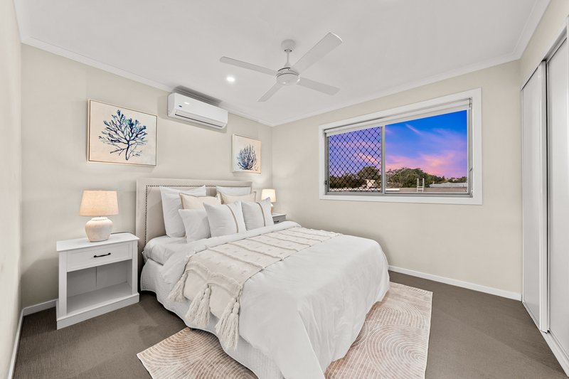 Photo - 14/15 Bland Street, Coopers Plains QLD 4108 - Image 4