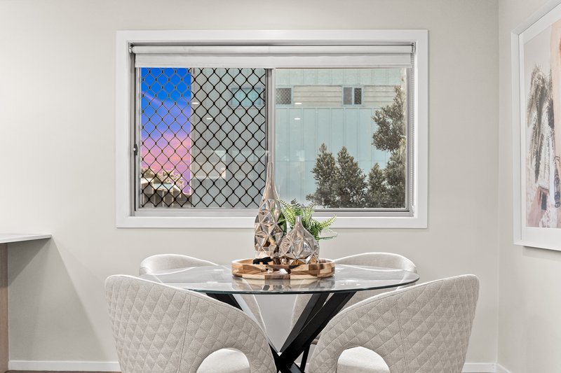 Photo - 14/15 Bland Street, Coopers Plains QLD 4108 - Image 7