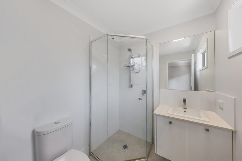 Photo - 14/15 Sambar Close, Chermside West QLD 4032 - Image 6