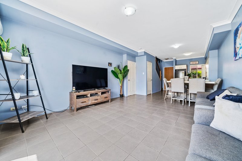 Photo - 14/154-162 River Hills Road, Eagleby QLD 4207 - Image 5