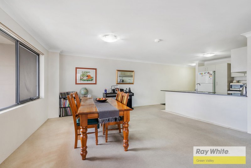 Photo - 14/16-18 Bigge Street, Liverpool NSW 2170 - Image 4