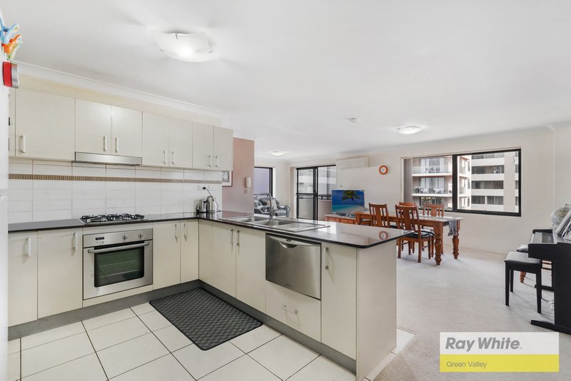 Photo - 14/16-18 Bigge Street, Liverpool NSW 2170 - Image 6