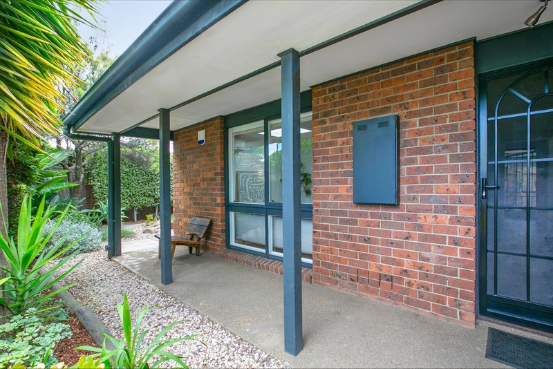 Photo - 1/416 Gilbert Road, Preston VIC 3072 - Image 2