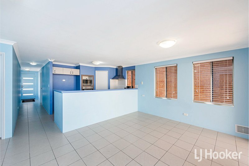 Photo - 14/17-21 Third Avenue, Kelmscott WA 6111 - Image 7