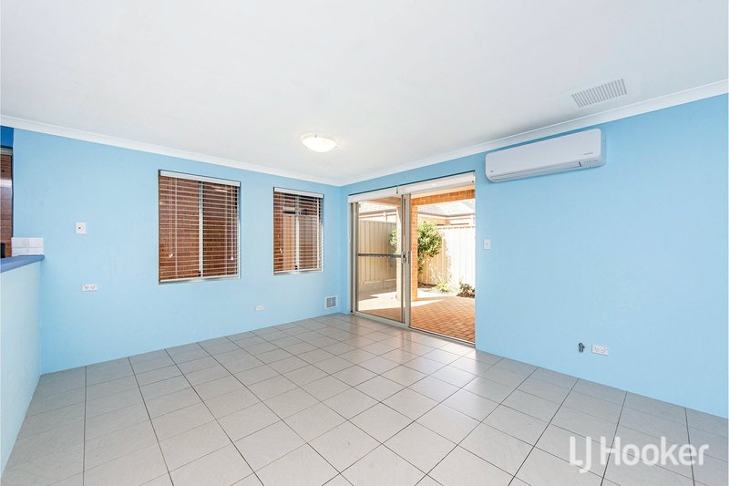 Photo - 14/17-21 Third Avenue, Kelmscott WA 6111 - Image 9