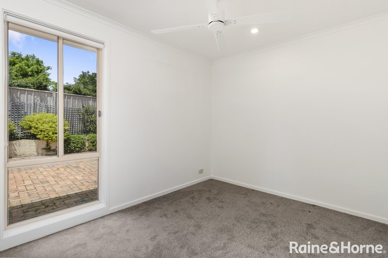 Photo - 14/17 Brudenell Drive, Jerrabomberra NSW 2619 - Image 13