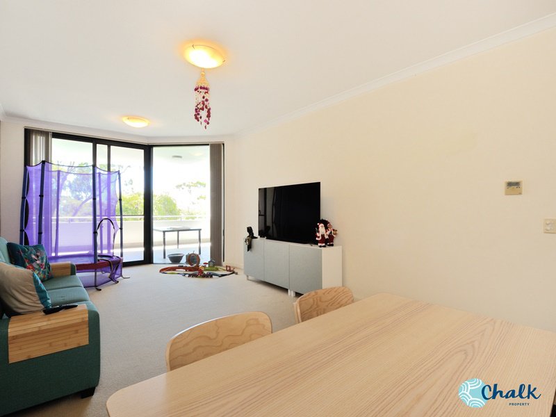 Photo - 14/17 Rockingham Beach Road, Rockingham WA 6168 - Image 11