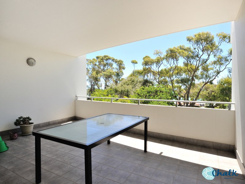 Photo - 14/17 Rockingham Beach Road, Rockingham WA 6168 - Image 14