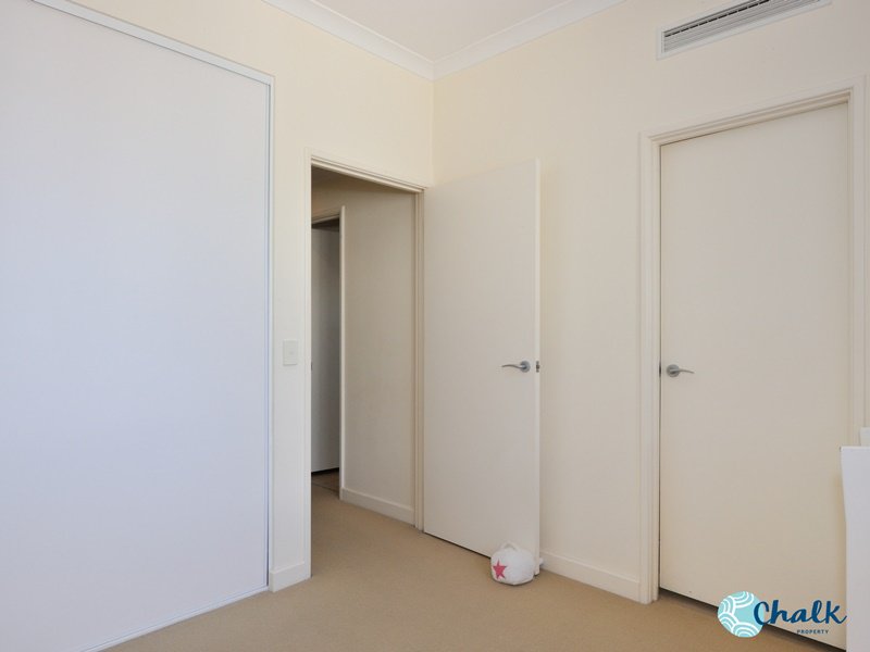 Photo - 14/17 Rockingham Beach Road, Rockingham WA 6168 - Image 19