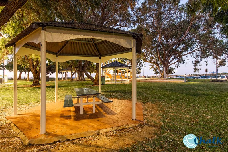 Photo - 14/17 Rockingham Beach Road, Rockingham WA 6168 - Image 26