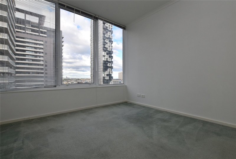 Photo - 141/79 Whiteman Street, Southbank VIC 3006 - Image 3