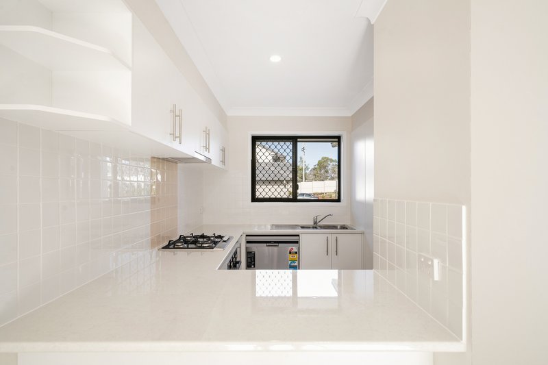 Photo - 14/18 Nambucca Close, Murrumba Downs QLD 4503 - Image 3