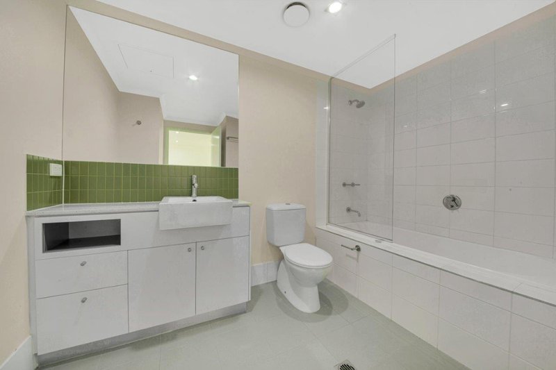 Photo - 14/19 Roseberry Street, Gladstone Central QLD 4680 - Image 14