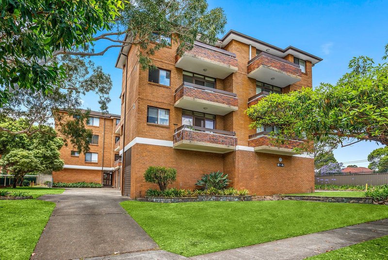 Photo - 14/2-4 St Georges Road, Penshurst NSW 2222 - Image 1