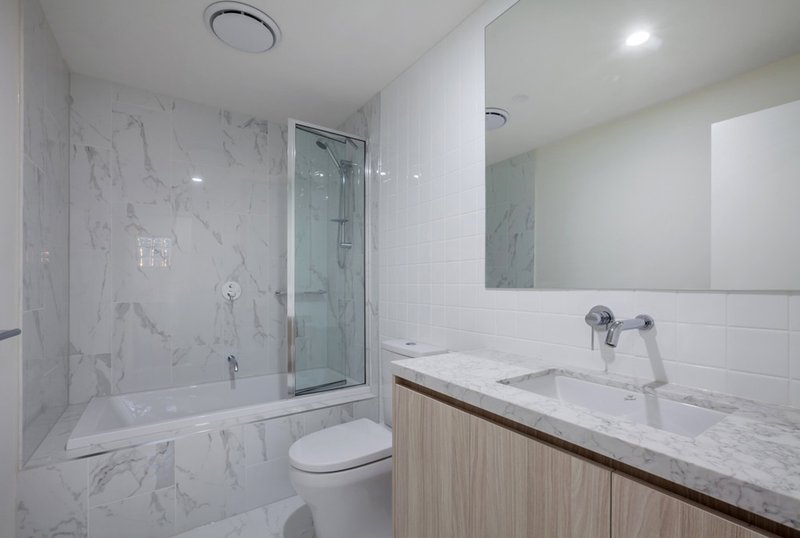 Photo - 14/2 Ambrose Treacy Drive, Bundoora VIC 3083 - Image 7