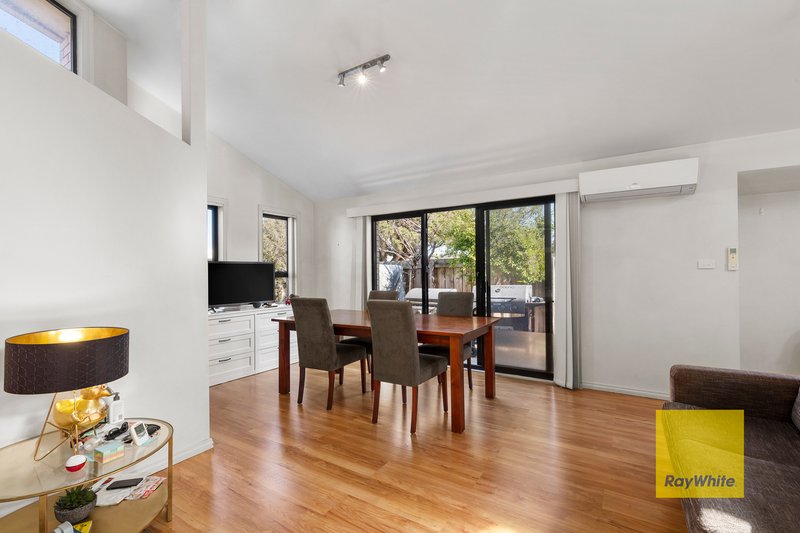 Photo - 1/42 Apex Avenue, Belmont VIC 3216 - Image 5