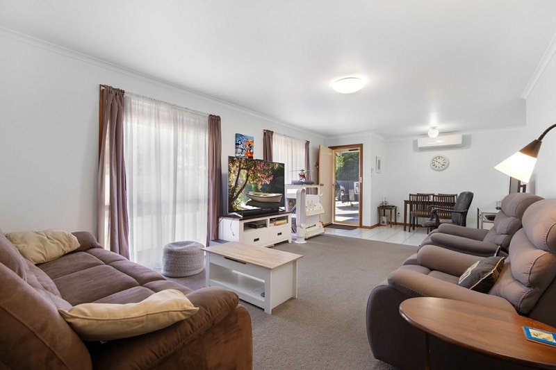 Photo - 1/42 Ashley Street, Paynesville VIC 3880 - Image 3