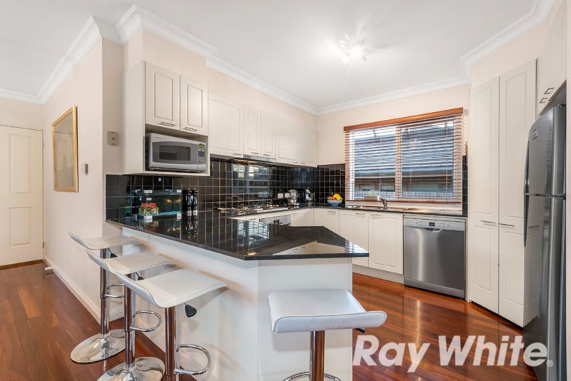 Photo - 1/42 Begonia Street, Box Hill South VIC 3128 - Image 5