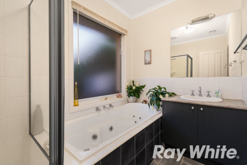 Photo - 1/42 Begonia Street, Box Hill South VIC 3128 - Image 11