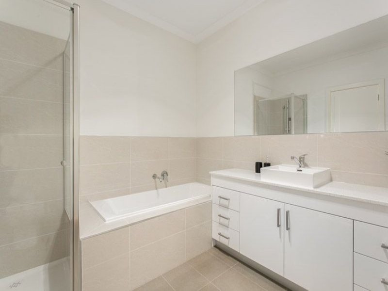 Photo - 1/42 Belair Avenue, Glenroy VIC 3046 - Image 5