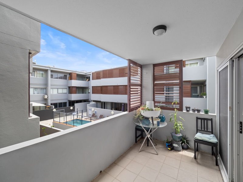 Photo - 14/2 Berwick Street, Fortitude Valley QLD 4006 - Image 9