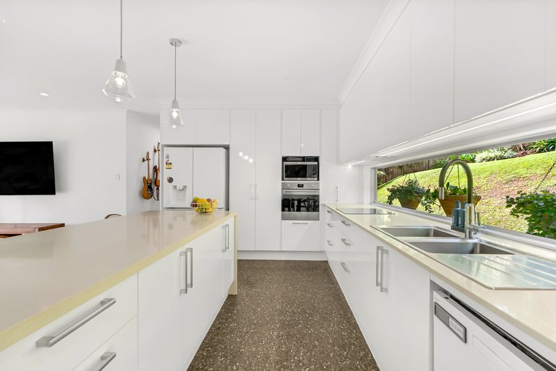 Photo - 142 Brays Road, Little Mulgrave QLD 4865 - Image 8