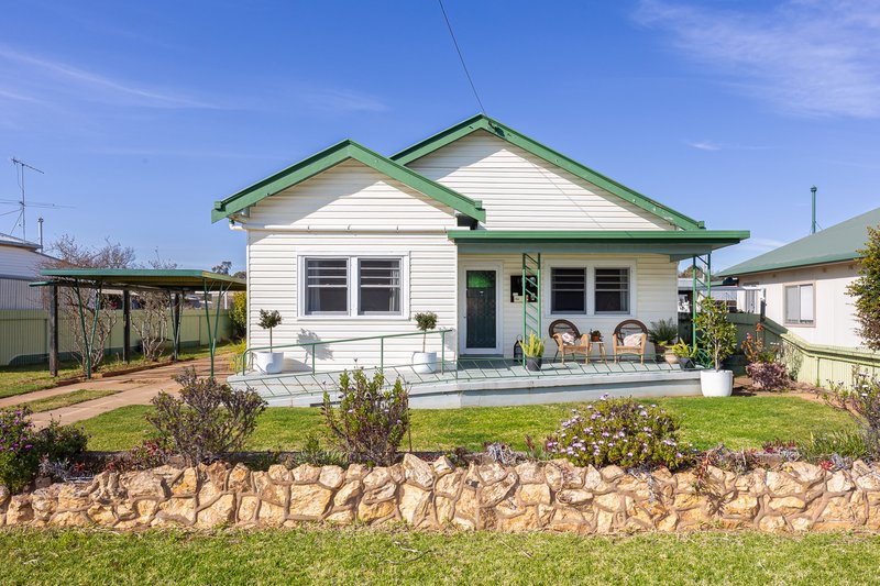 142 Britannia Street, Temora NSW 2666