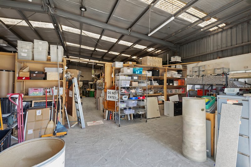 Photo - 1/42 Burgess Road, Bayswater North VIC 3153 - Image 2