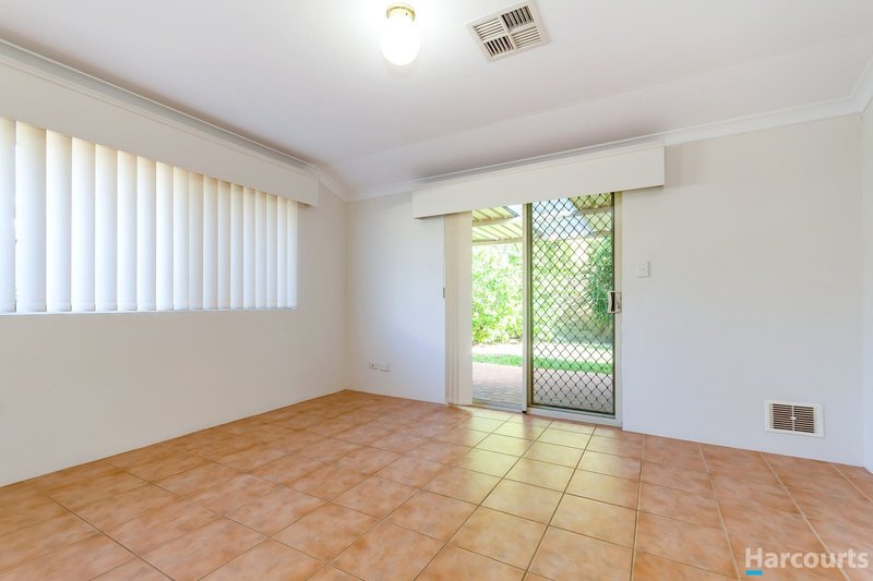 Photo - 142 Caledonia Avenue, Currambine WA 6028 - Image 10