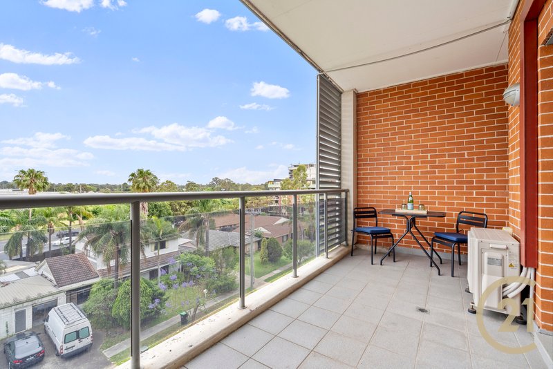 Photo - 14/2 Castlereagh Street, Liverpool NSW 2170 - Image 9