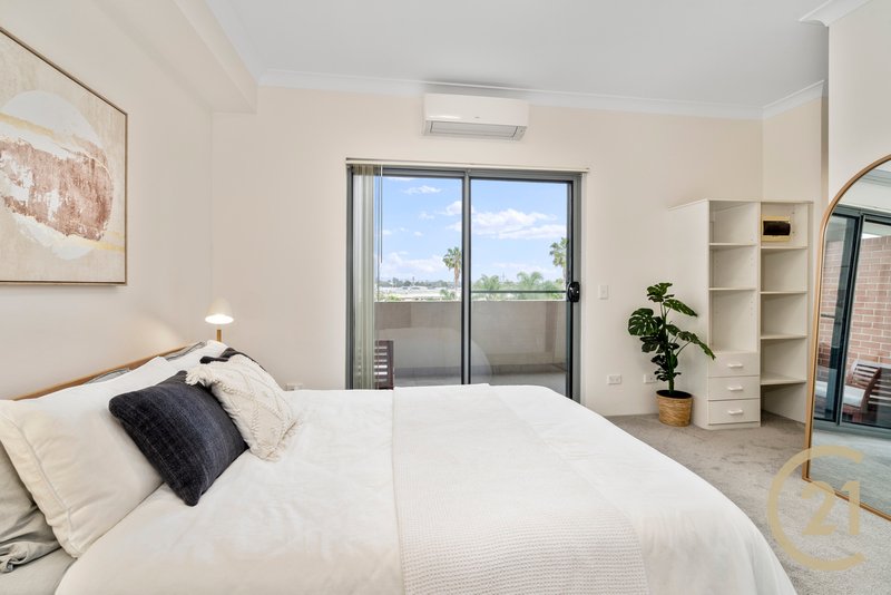 Photo - 14/2 Castlereagh Street, Liverpool NSW 2170 - Image 12