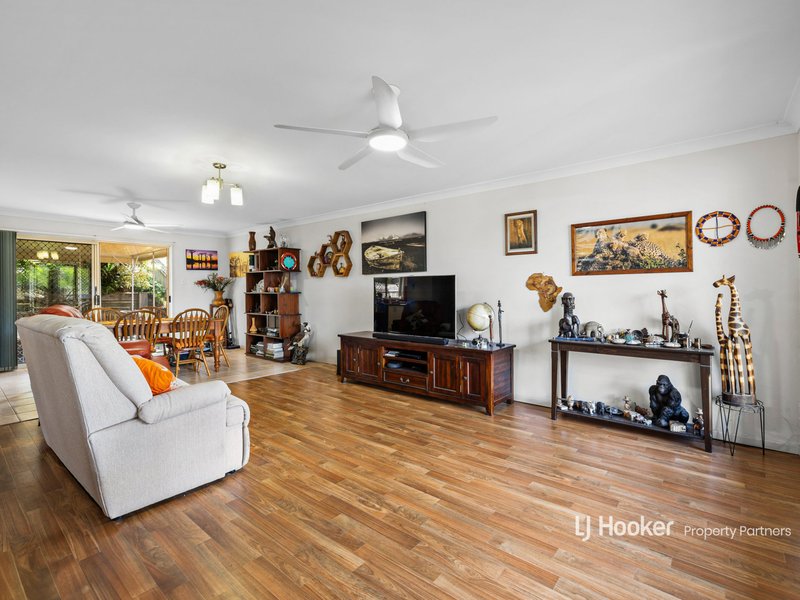 Photo - 14/2 Corella Place, Runcorn QLD 4113 - Image 2